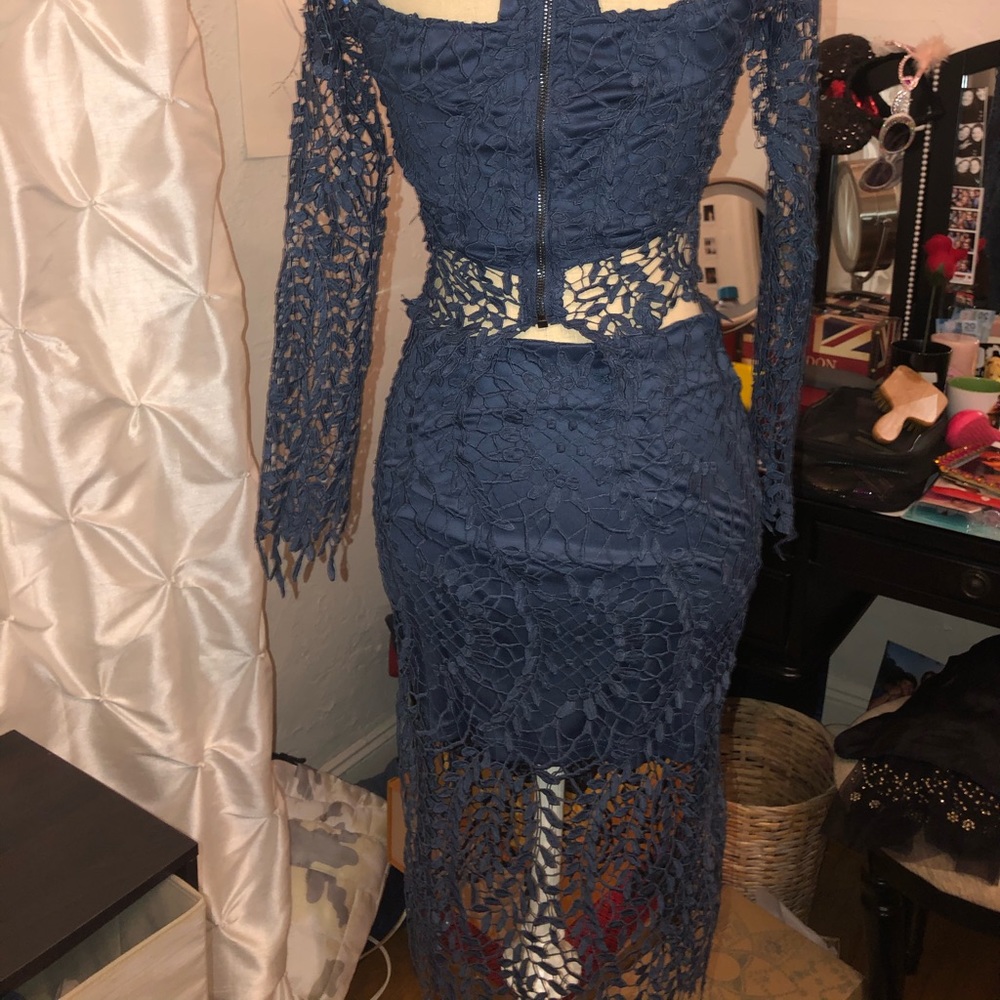 💙Beautiful Lace Set 💙 - Picture 2 of 3
